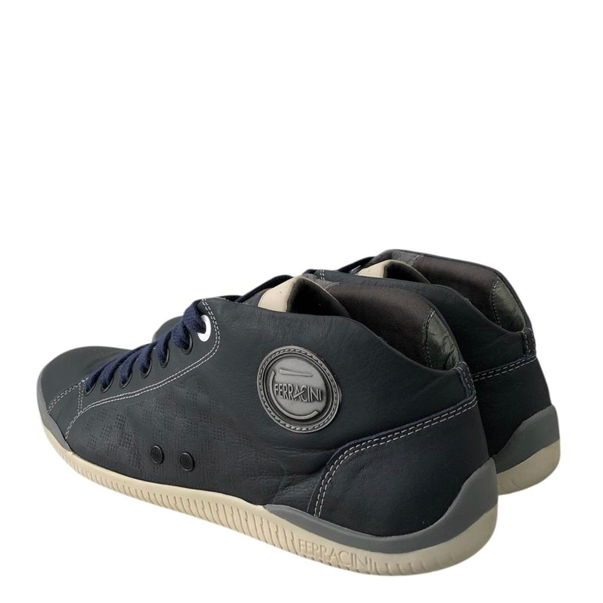 Zapatilla de hombre en cuero 7311-246F