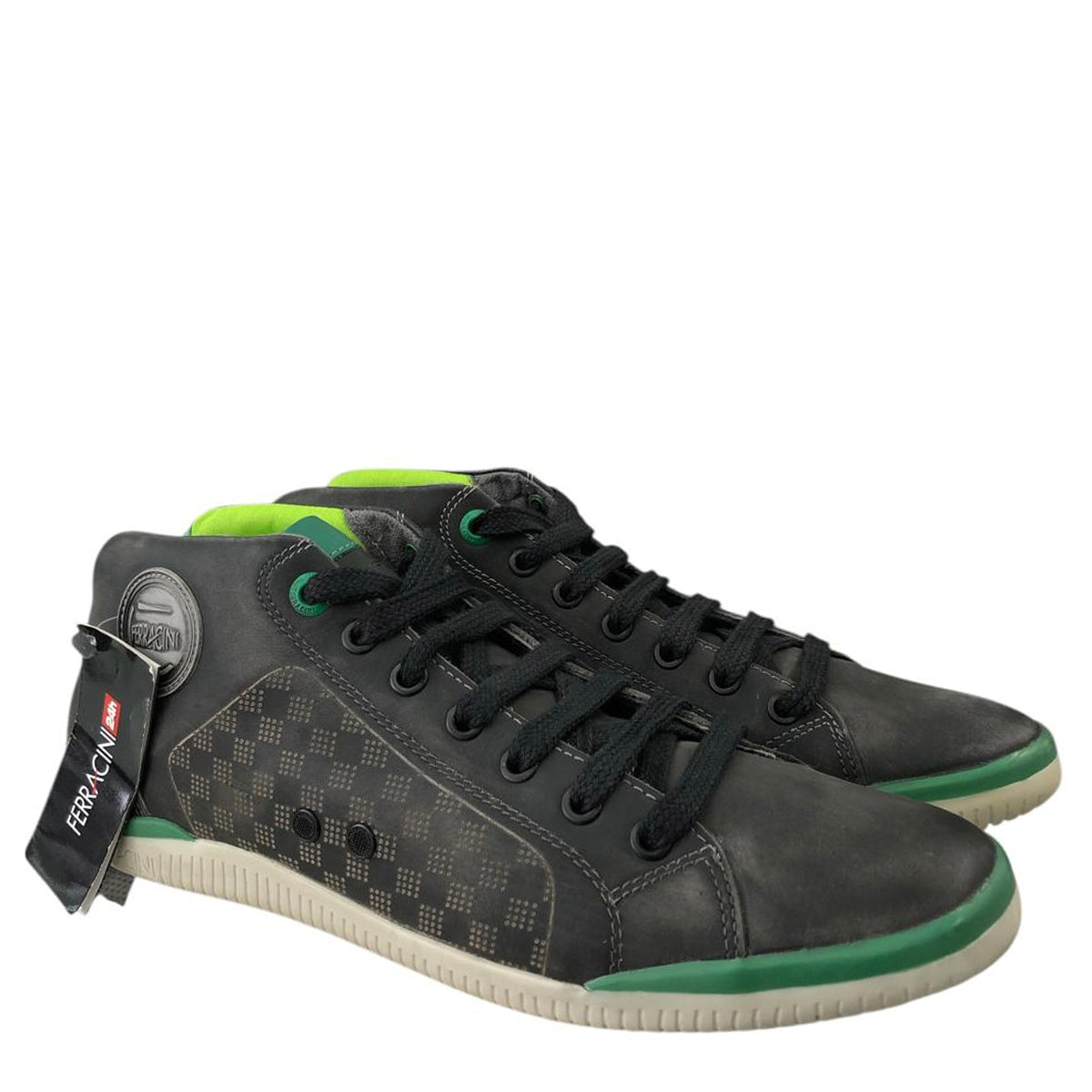 Zapatilla de hombre en cuero 7311-246B