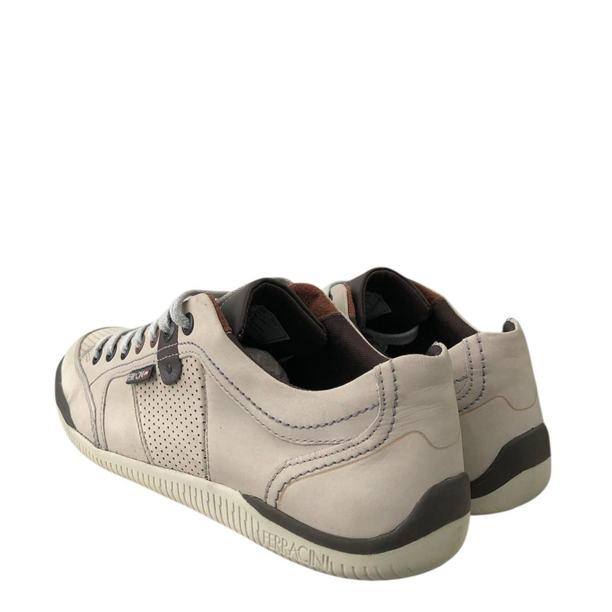 Zapatilla de hombre en cuero 7312-246D