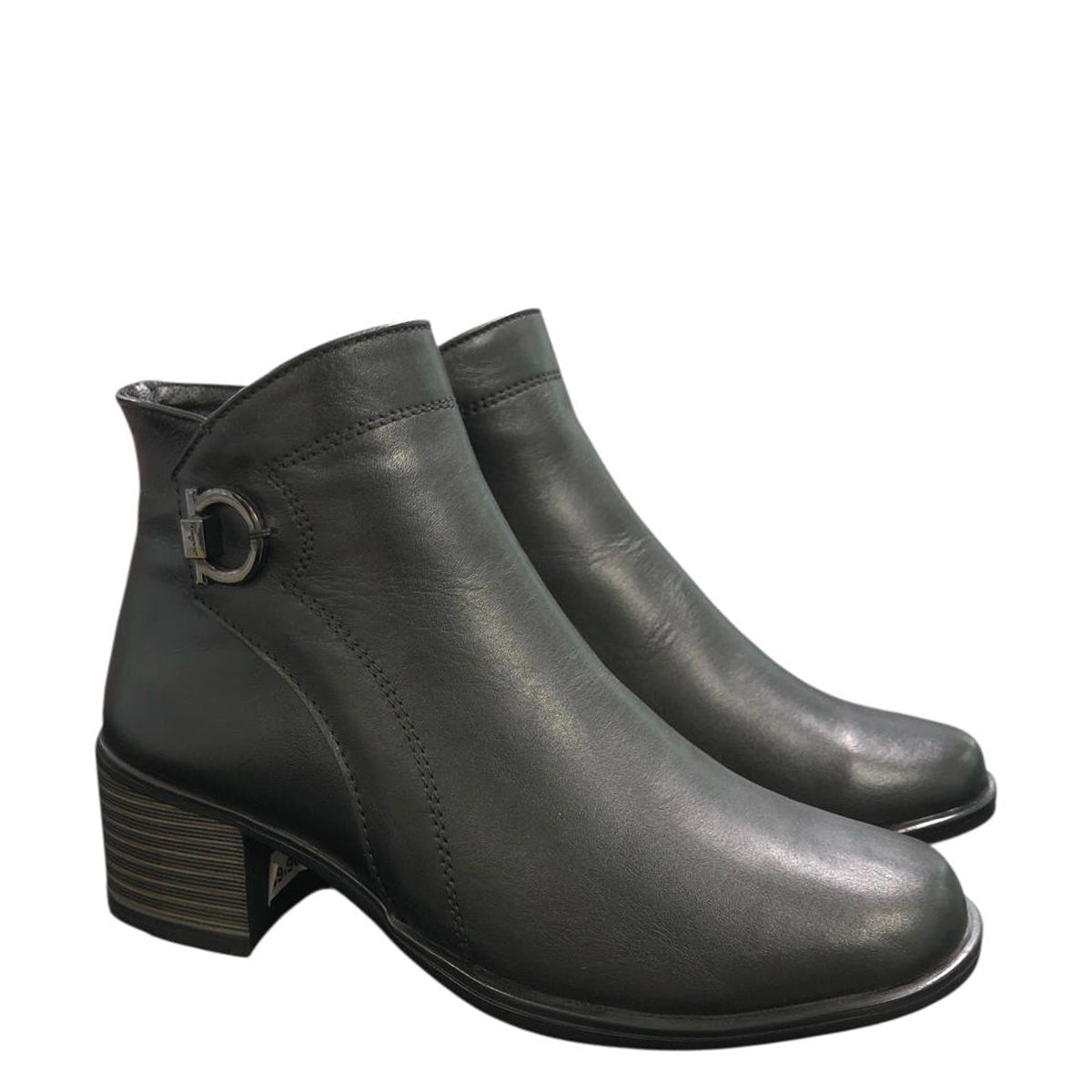 Botín taco comodo J242