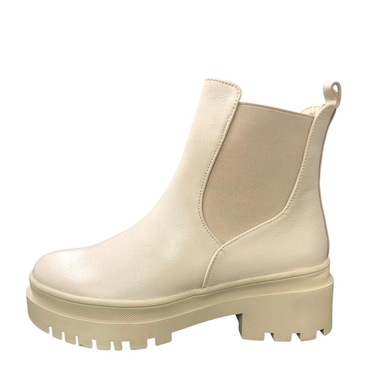 Botín con suela track MN230