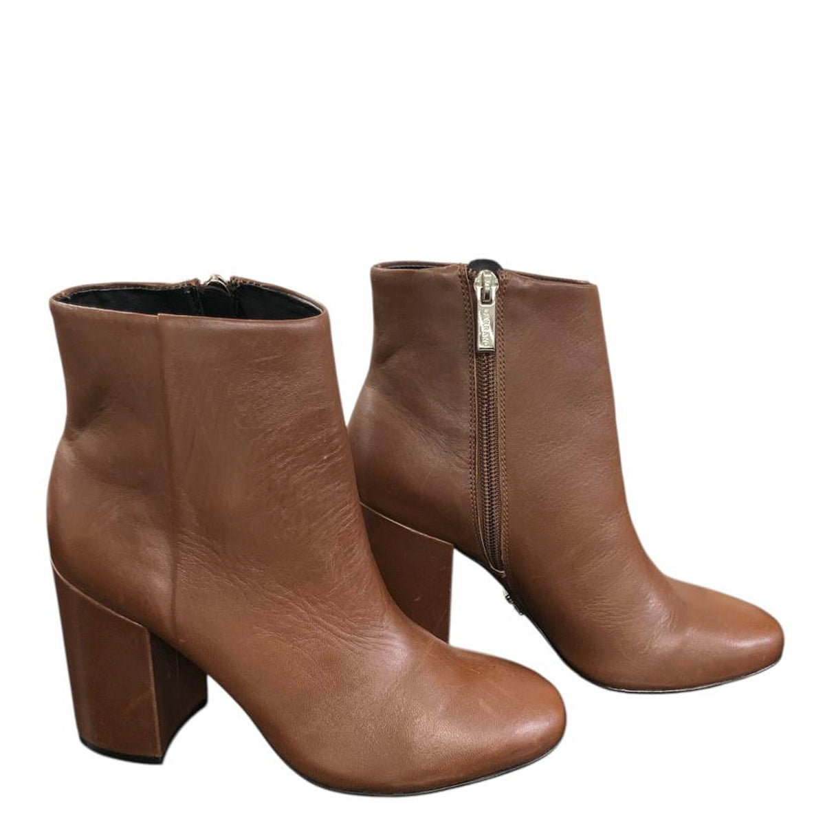 Botín taco forrado cuero 130630B