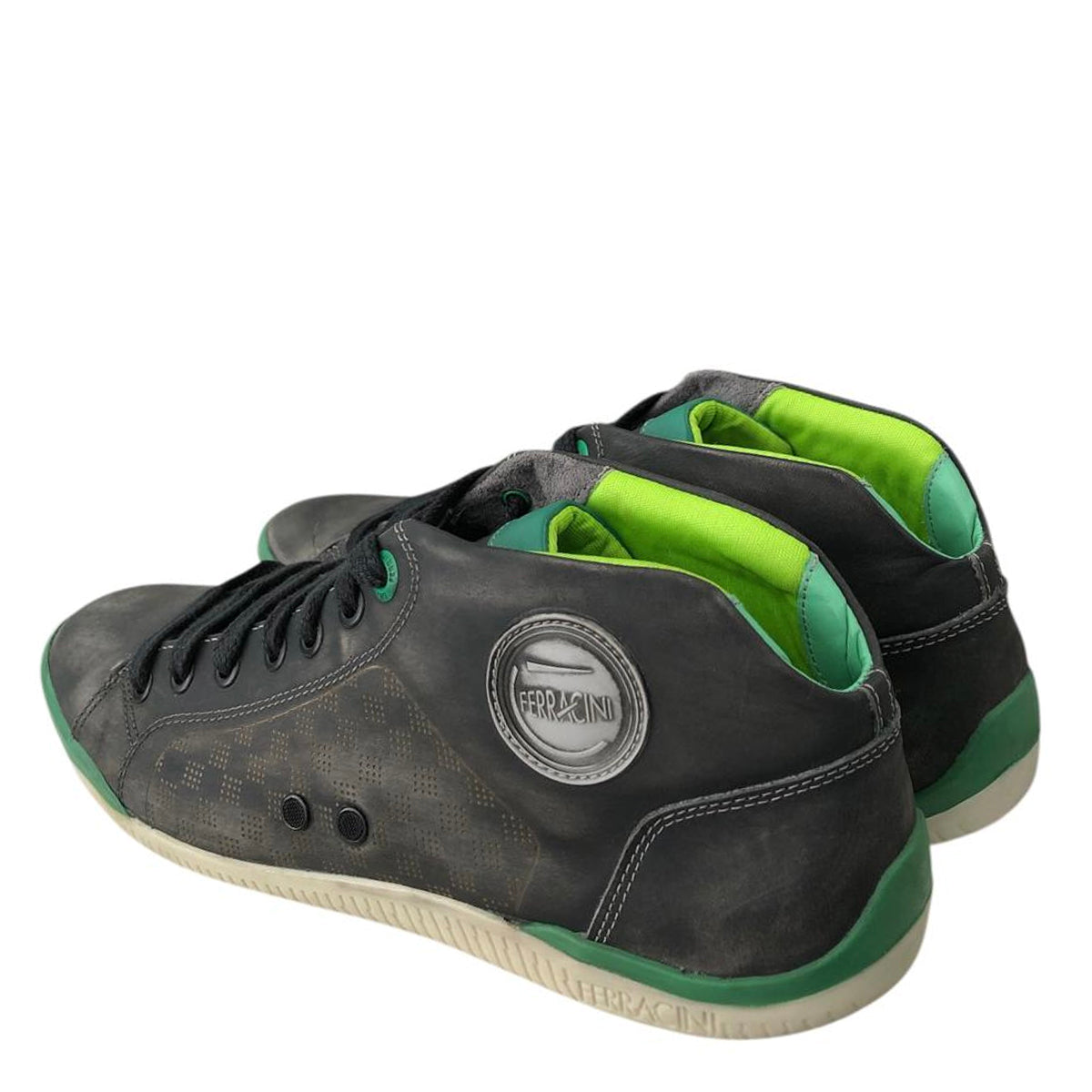 Zapatilla de hombre en cuero 7311-246B