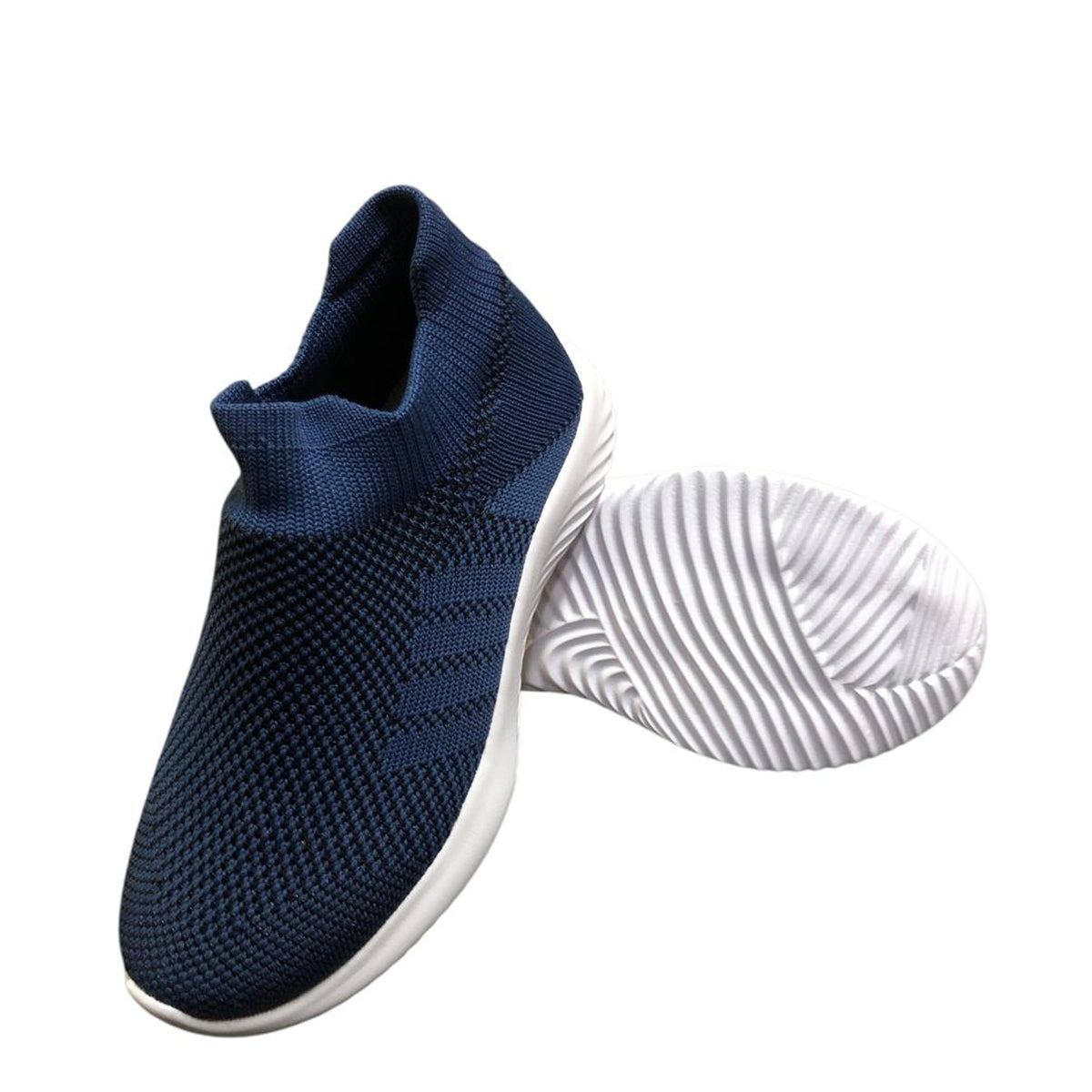 Zapatos. de niña y niño en textil REB