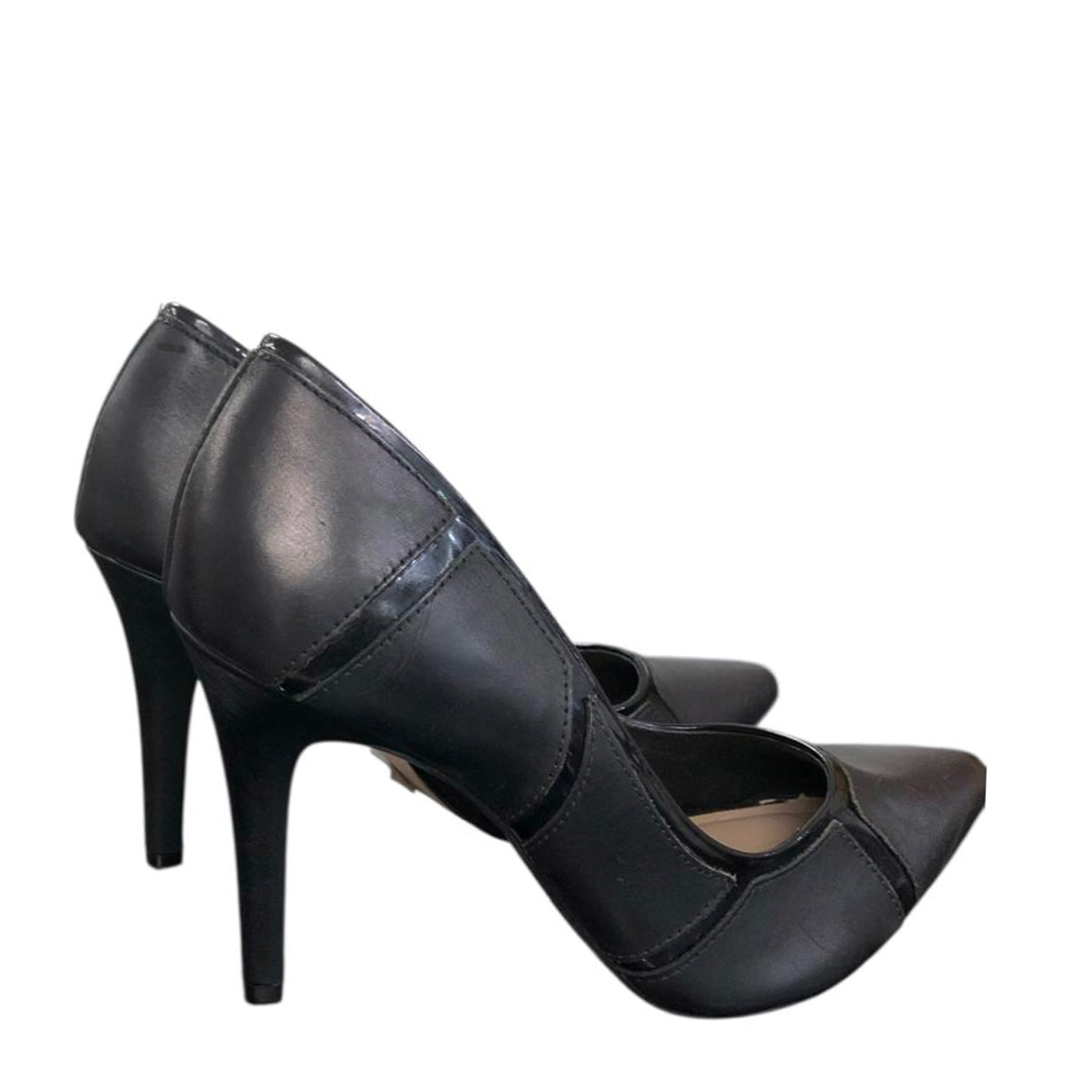 Tacón puntón negro T0183.