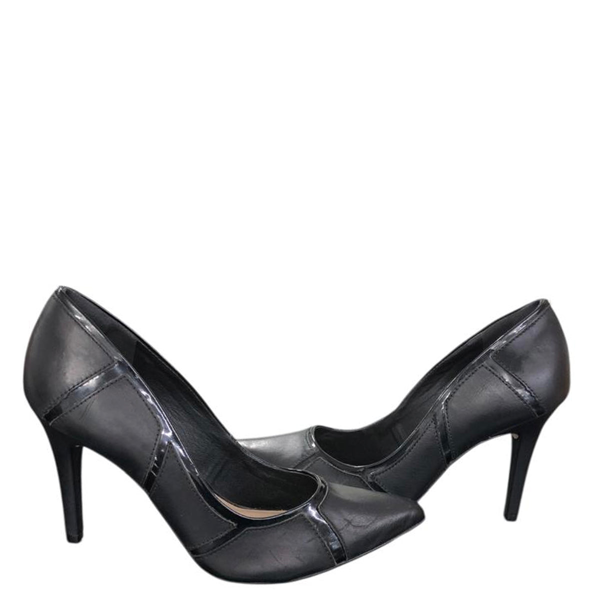 Tacón puntón negro T0183.