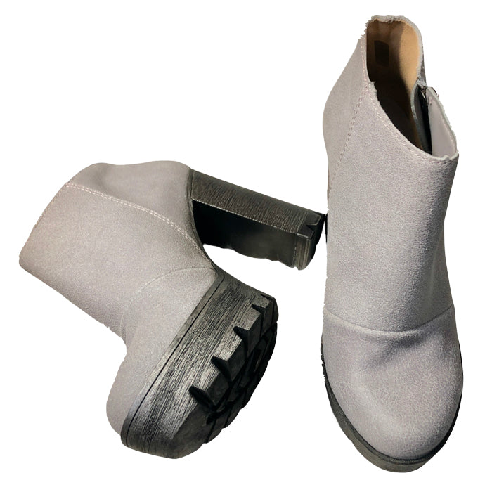 Botín con. suela track T2363