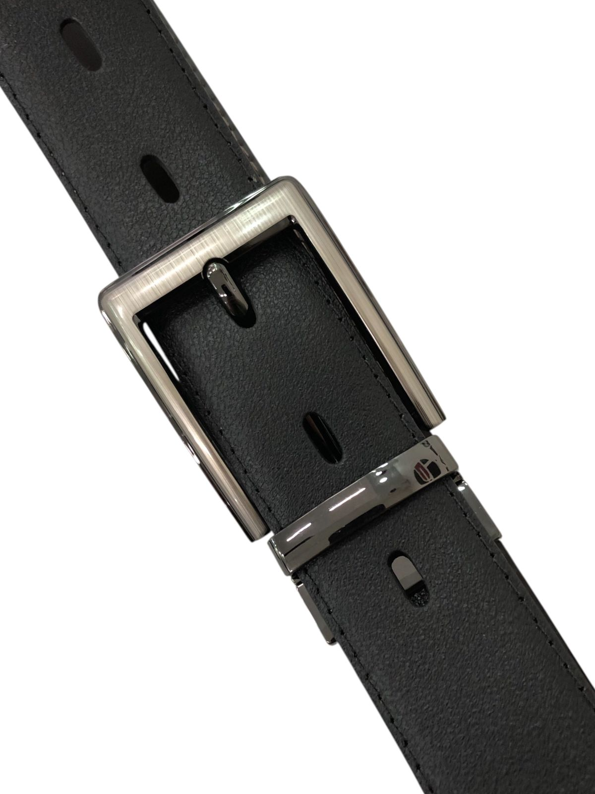 Cinturon de cuero negro 607